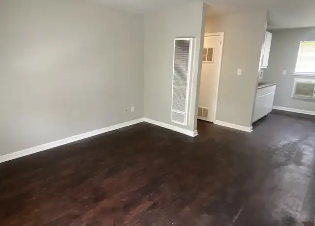 Property at 712 47th St N Apt H, Birmingham, AL, 35212, 2 beds, 1 bath, [object Object]