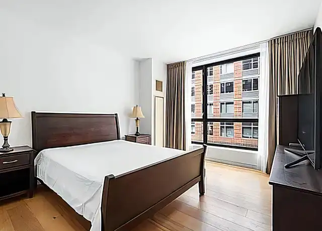 Property at 540 W 28th St Unit 3B, New York, NY, 10001, 2 beds, 2 baths, [object Object]