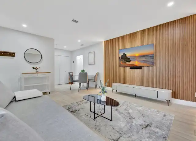 Property at 934 NW 4th Ave Unit 1-4, Fort Lauderdale, FL, 33311, 1 bed, 1.5 baths, [object Object]