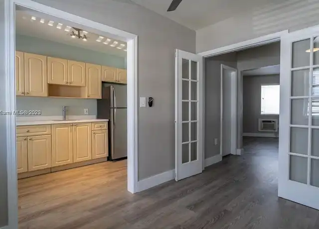 Property at Miami Beach Portfolio, Miami Beach, FL, 33141, 0 beds, 1 bath, [object Object]