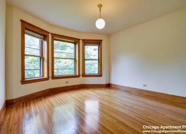 Property at 849 W Grace St, Chicago, IL, 60613, 4 beds, 2 baths, [object Object]