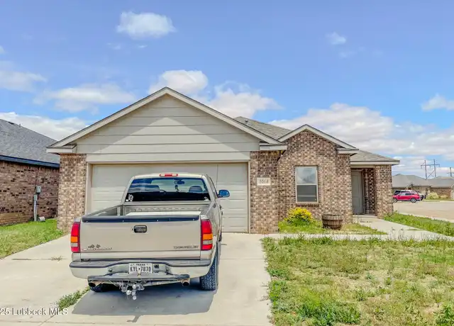 Property at 1014 Preston Trl, Wolfforth, TX, 79382, 4 beds, 2 baths, [object Object]