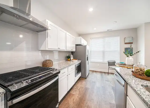 Property at Meadowood Townhomes - 3300 E Beltline Ave NE, Grand Rapids, MI, 49525, 2-3 beds, 2.5 baths, [object Object]