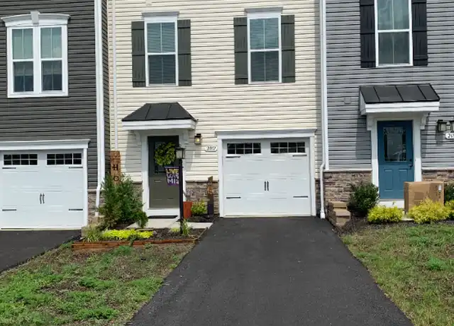 Property at 2012 Cade Dr, Monaca, PA, 15061, 3 beds, 3 baths, [object Object]
