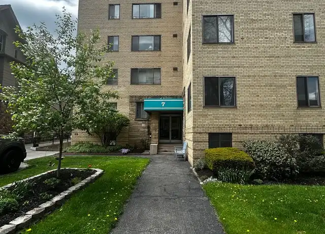Property at 7 N Goodman St Unit 203, Rochester, NY, 14607, 0 beds, 1 bath, [object Object]