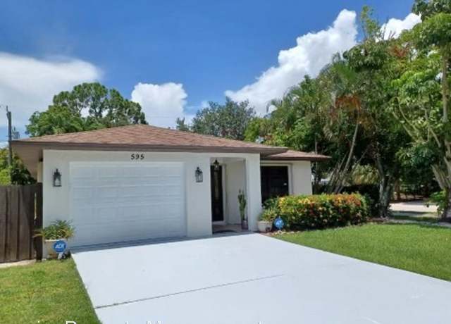 Photo of 595 93rd Ave N, Naples, FL 34108
