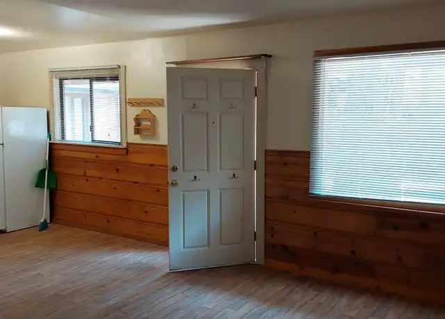 Property at 3781 Forest Ave, South Lake Tahoe, CA, 96150, 1 bed, 1 bath, [object Object]
