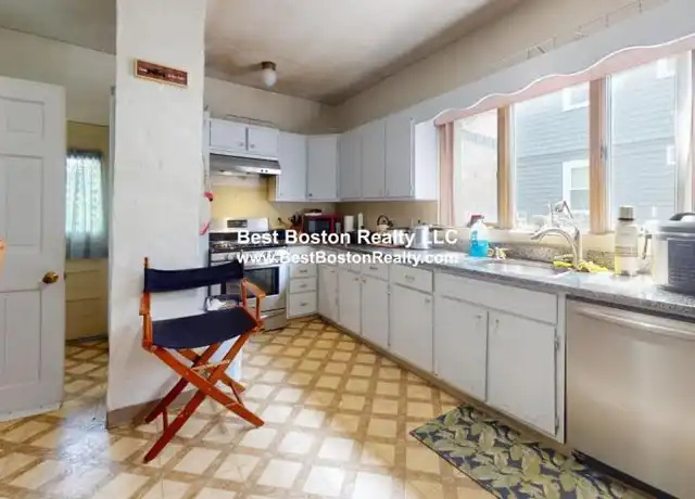 Property at 268 Boston Ave, Medford, MA, 02155, 4 beds, 1 bath, [object Object]