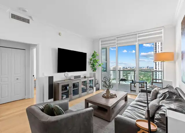 Property at 350 SE 2nd St #2960, Fort Lauderdale, FL, 33301, 2 beds, 2 baths, [object Object]