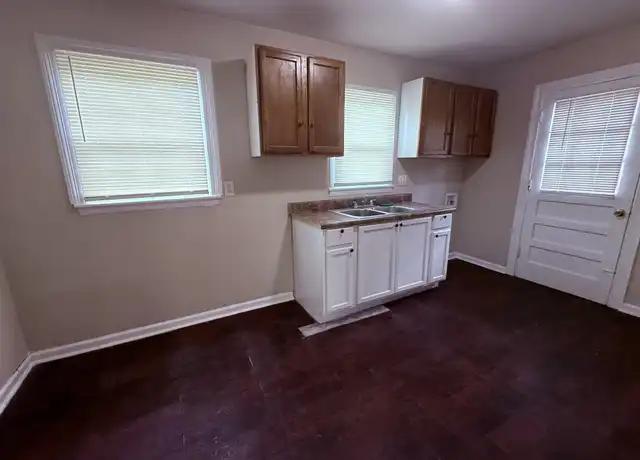 Property at 3530 Venable Rd, Memphis, TN, 38118, 2 beds, 1 bath, [object Object]