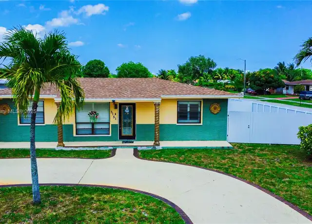 Property at 3151 SW 37th Ave Unit 3151, West Park, FL, 33023, 3 beds, 2 baths, [object Object]