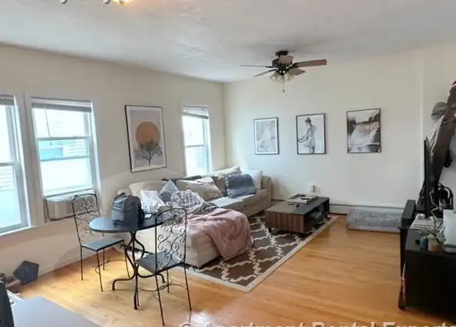 Property at 391 Columbia St, Cambridge, MA, 02141, 2 beds, 1 bath, [object Object]