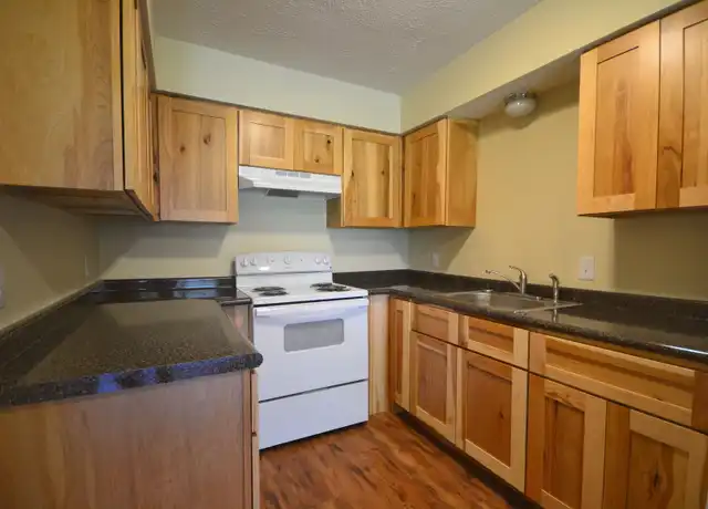 Property at 601 E 19th St Unit D-1, Lamar, MO, 64759, 2 beds, 1 bath, [object Object]