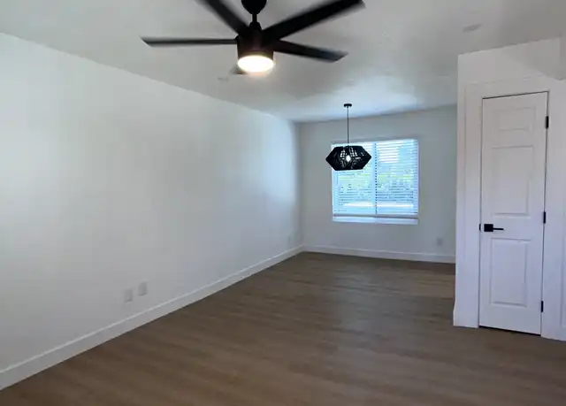 Property at 3738 E McDowell Rd Unit 213, Phoenix, AZ, 85008, 1 bed, 1 bath, [object Object]