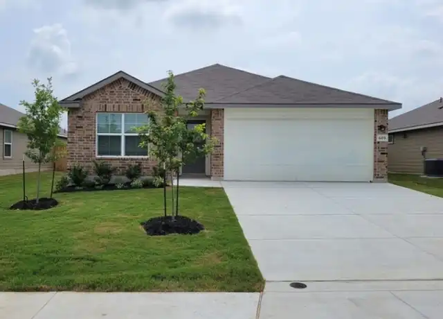 Property at 609 Great Plns, Cibolo, TX, 78108, 4 beds, 2 baths, [object Object]