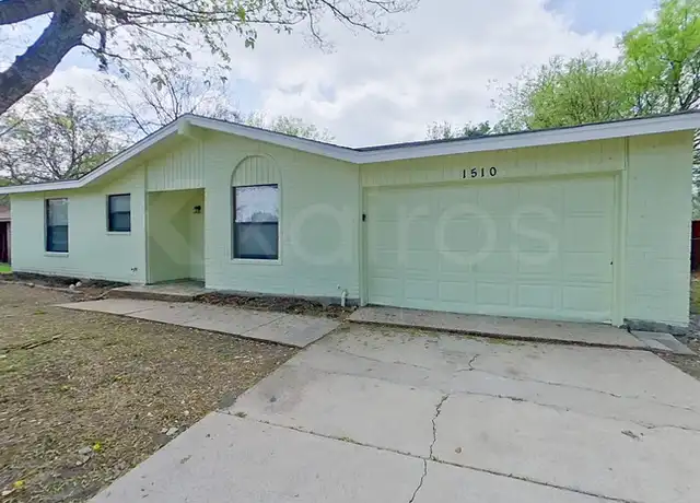 Property at 1510 Clearbrook St, Lancaster, TX, 75134, 3 beds, 1.5 baths, [object Object]