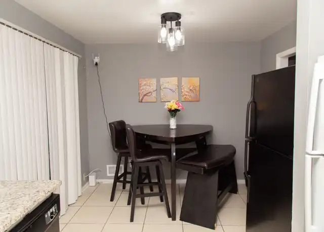 Property at 1681 Atherton Cir Unit 5, Decatur, GA, 30035, 1 bed, 1 bath, [object Object]