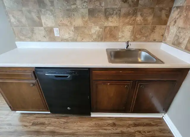 Property at 4403 Landside Dr, Louisville, KY, 40220, 2 beds, 1 bath, [object Object]