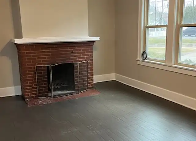 Property at 10 N 10th St Unit 1, Indiana, PA, 15701, 3 beds, 1 bath, [object Object]