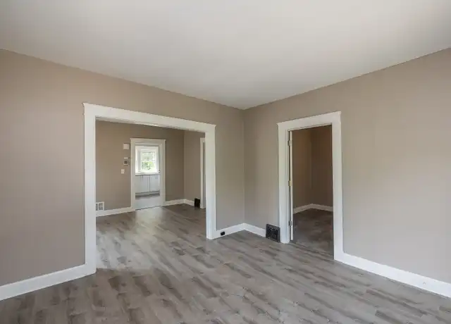 Property at 1520 Hopkins Ave, Lakewood, OH, 44107, 2 beds, 1 bath, [object Object]