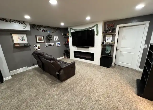 Property at 7023 W Saw Timber Way, West Jordan, UT, 84081, 2 beds, 1 bath, [object Object]