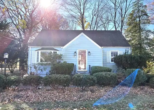 Property at 326 E Glen Ave, Ridgewood, NJ, 07450, 4 beds, 2 baths, [object Object]