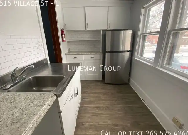 Property at 515 Village St Unit 1, Kalamazoo, MI, 49008, 1 bed, 1 bath, [object Object]