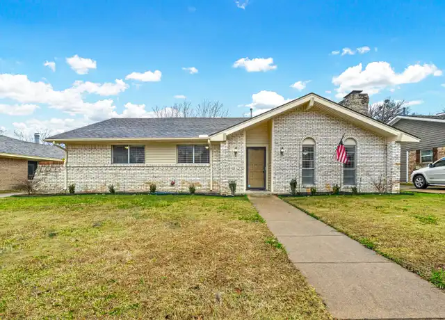 Property at 4618 Bayberry Ln, Garland, TX, 75043, 4 beds, 2.5 baths, [object Object]