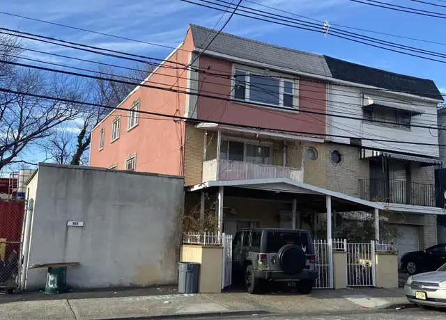 Property at 121 Garfield Ave #2, Jersey City, NJ, 07305, 3 beds, 1 bath, [object Object]