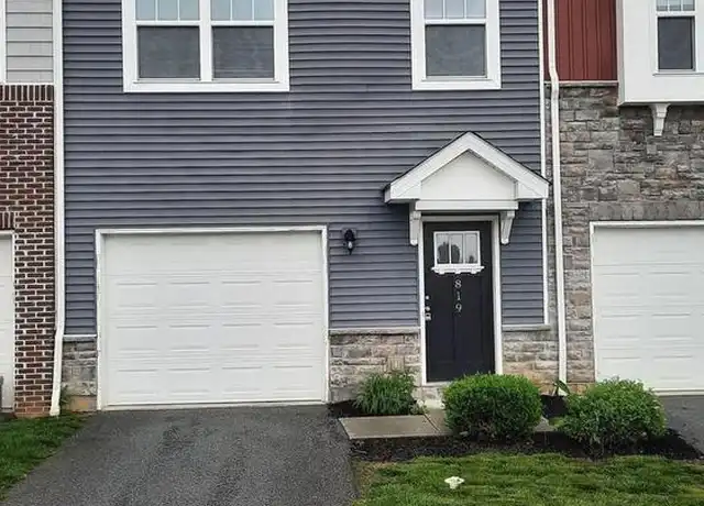 Property at 819 Schooner Ln, Mechanicsburg, PA, 17050, 3 beds, 2.5 baths, [object Object]