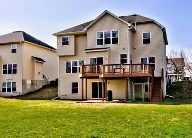 Property at 1358 Bluff St, Dundas, MN, 55019, 5 beds, 4 baths, [object Object]