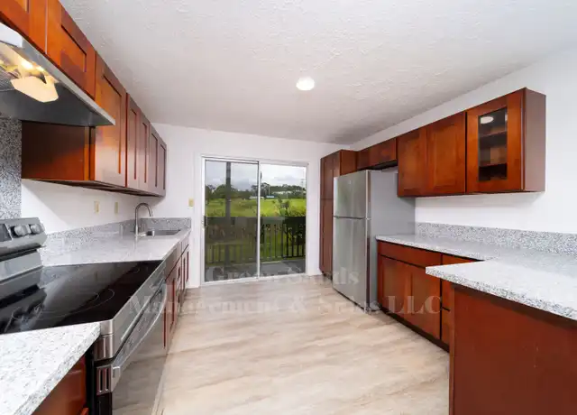 Property at 230 Kapiolani St Unit 308, Hilo, HI, 96720, 3 beds, 1 bath, [object Object]