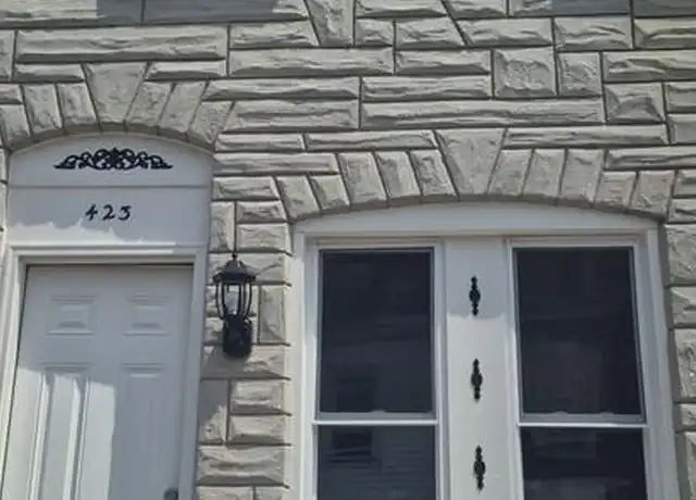 Property at 423 Orange St Unit NA, Reading, PA, 19602, 3 beds, 1 bath, [object Object]