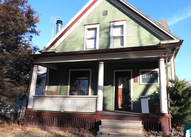 Property at 338 S 25th St, Lincoln, NE, 68510, 3 beds, 1 bath, [object Object]