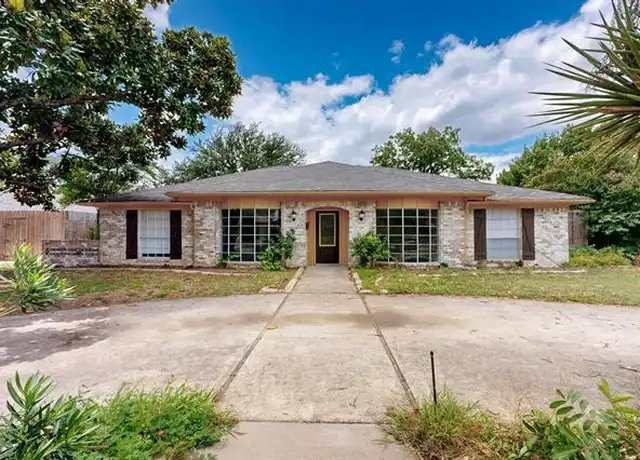 Property at 2407 Meadow Creek Dr, Carrollton, TX, 75006, 4 beds, 3 baths, [object Object]