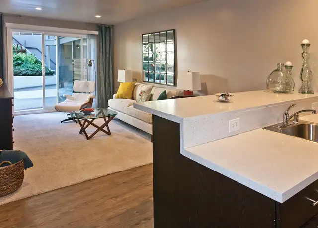 Photo of 396 Pine Hill Rd, Mill Valley, CA 94941