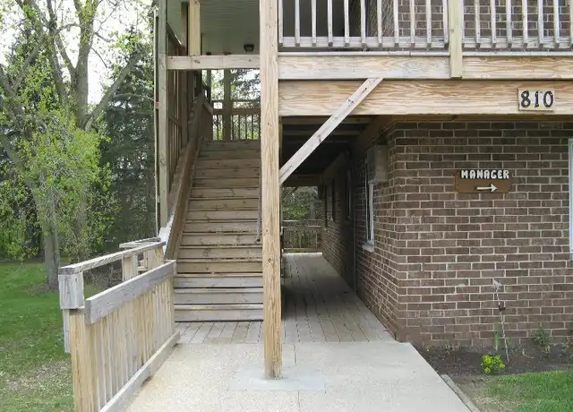 Property at 800 S Farmer St Unit 15, Otsego, MI, 49078, 1 bed, 1 bath, [object Object]