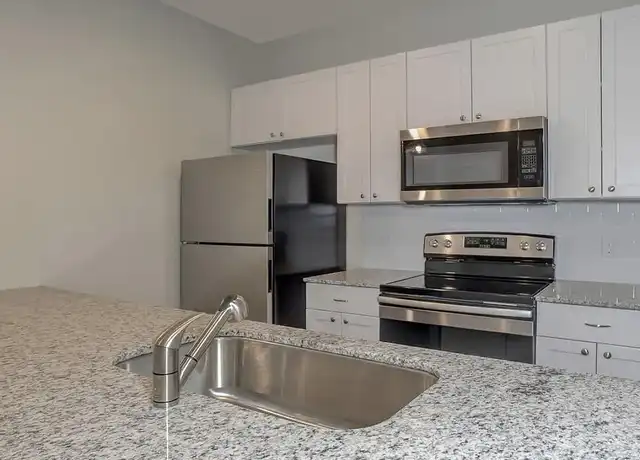 Property at Brooks on Heritage - 1305 S FM 1417, Sherman, TX, 75092, 1-2 bed, 1-2 bath, [object Object]
