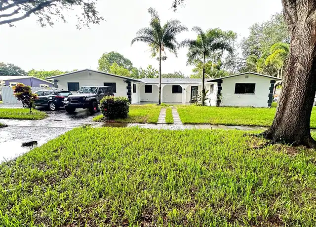 Property at 4661 NW 4th St Unit 1, Plantation, FL, 33317, 3 beds, 2 baths, [object Object]