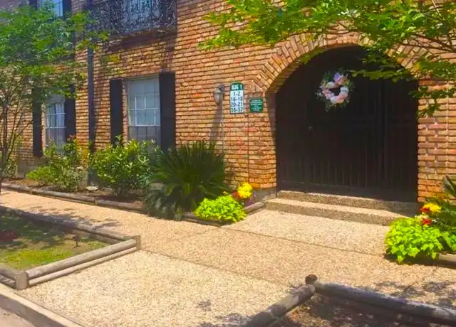 Property at Heights on the Blvd Apts - 602 Heights Blvd, Houston, TX, 77007, 1 bed, 1 bath, [object Object]