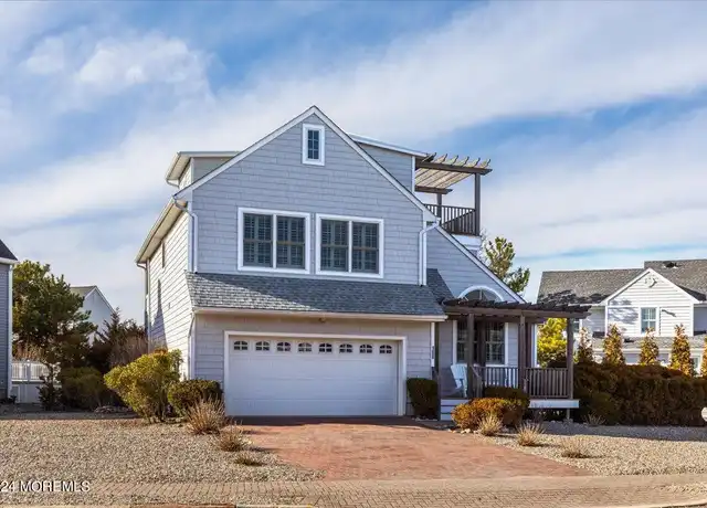 Property at 108 Glimmer Glass Cir, Manasquan, NJ, 08736, 4 beds, 3.5 baths, [object Object]