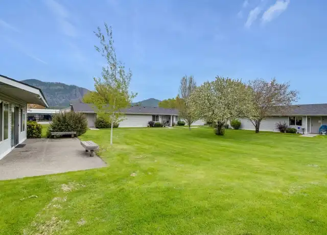 Property at 420 S 5th St E, Chewelah, WA, 99109, 1 bed, 1 bath, [object Object]