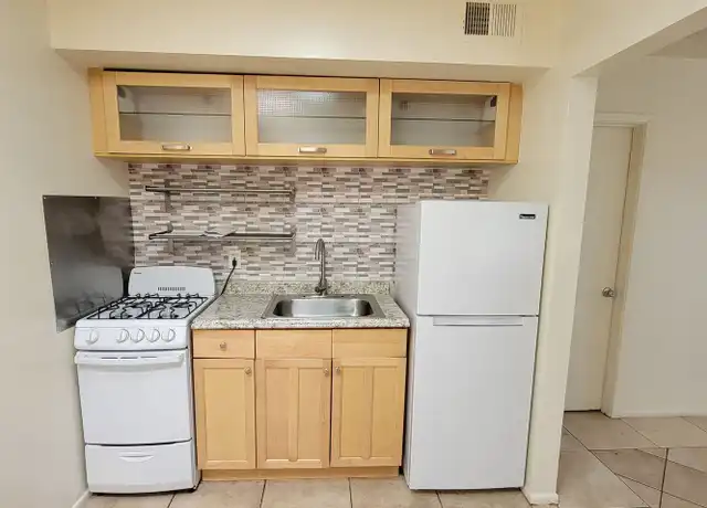 Property at 120 S Carney Ave Unit 127B, Tempe, AZ, 85281, 1 bed, 1 bath, [object Object]