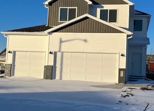 Property at 3615 17th St S, Moorhead, MN, 56560, 3 beds, 2.5 baths, [object Object]