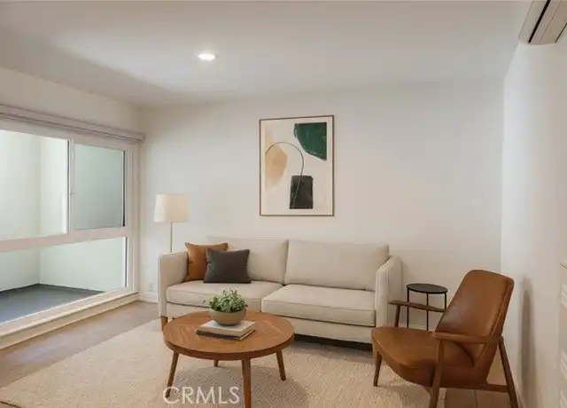 Property at 251 N Oakland Ave Unit 6, Pasadena, CA, 91101, 1 bed, 1 bath, [object Object]