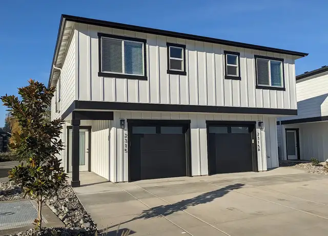 Photo of 2315 Strong Heights Ln SE, Salem, OR 97302