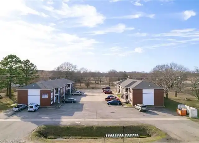 Property at 302 S Pocola Blvd, Pocola, OK, 74902, 2 beds, 1 bath, [object Object]