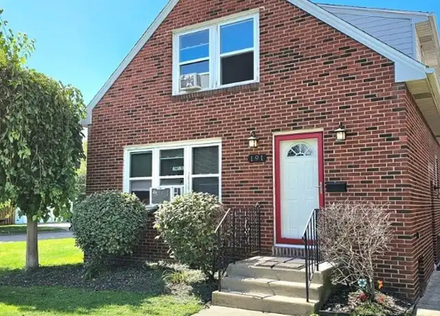 Property at 191 Orchard Pl Unit Upper, Lackawanna, NY, 14218, 2 beds, 1 bath, [object Object]
