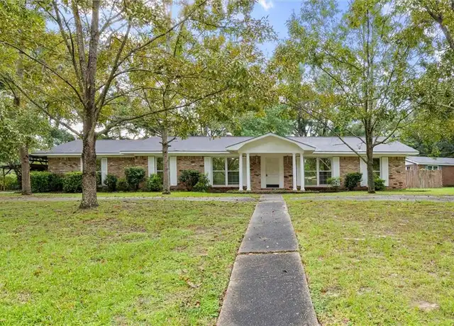 Property at 2951 Yorkwood Rd E, Mobile, AL, 36693, 3 beds, 2 baths, [object Object]
