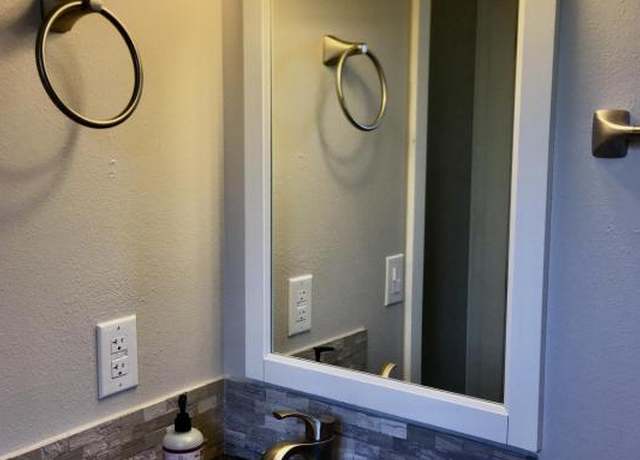 Photo of 26418 Barrett Rd NE, Kingston, WA 98346